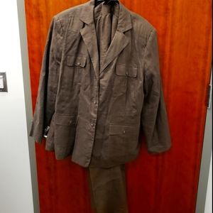 Brown linen pantsuit